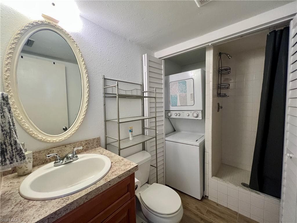 3370 Yukon CIR # 3, FORT MYERS FL 33907-15