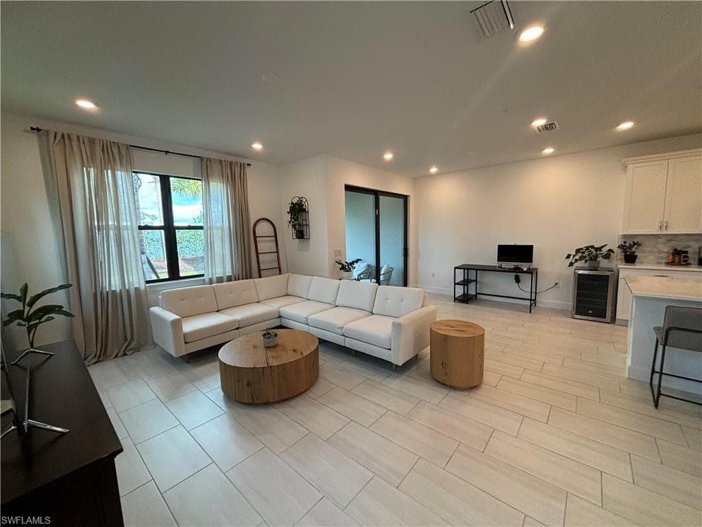 4074 Sonoma Oaks CIR, NAPLES FL 34119-4