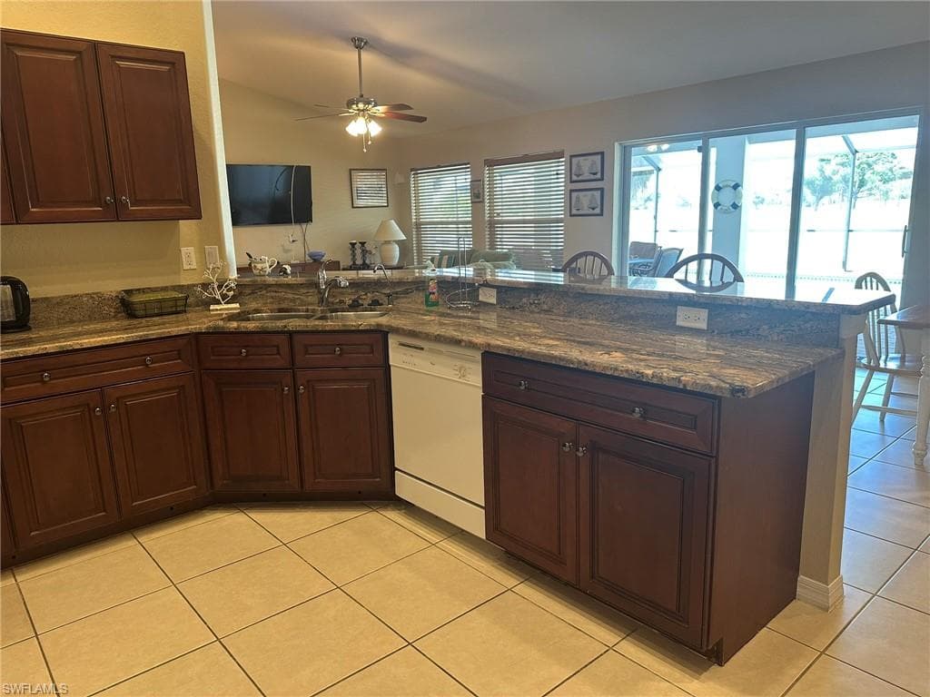1722 NW 24th PL-22