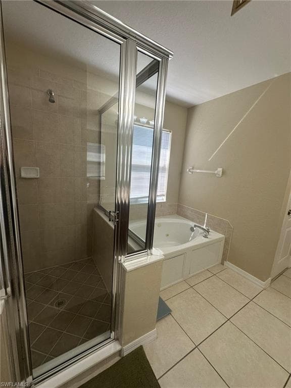 1722 NW 24th PL-37