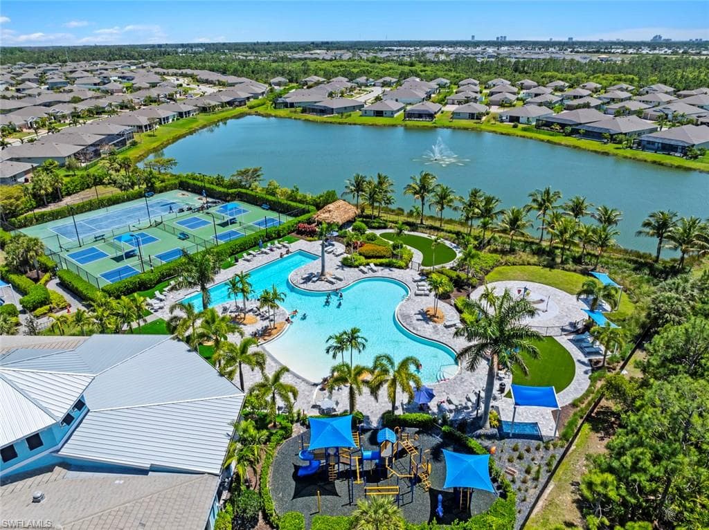 3117 Amadora CIR, CAPE CORAL FL 33909-29