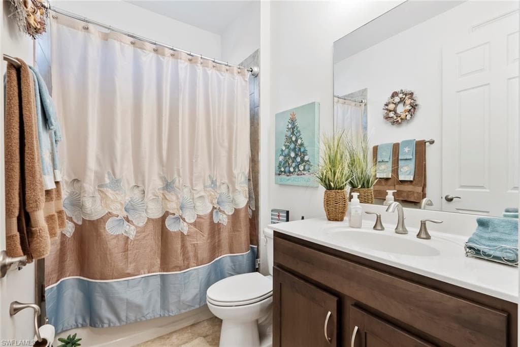 3117 Amadora CIR, CAPE CORAL FL 33909-17