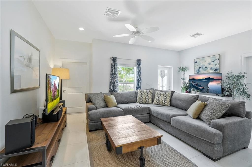 3892 14th ST N, NAPLES FL 34103-4