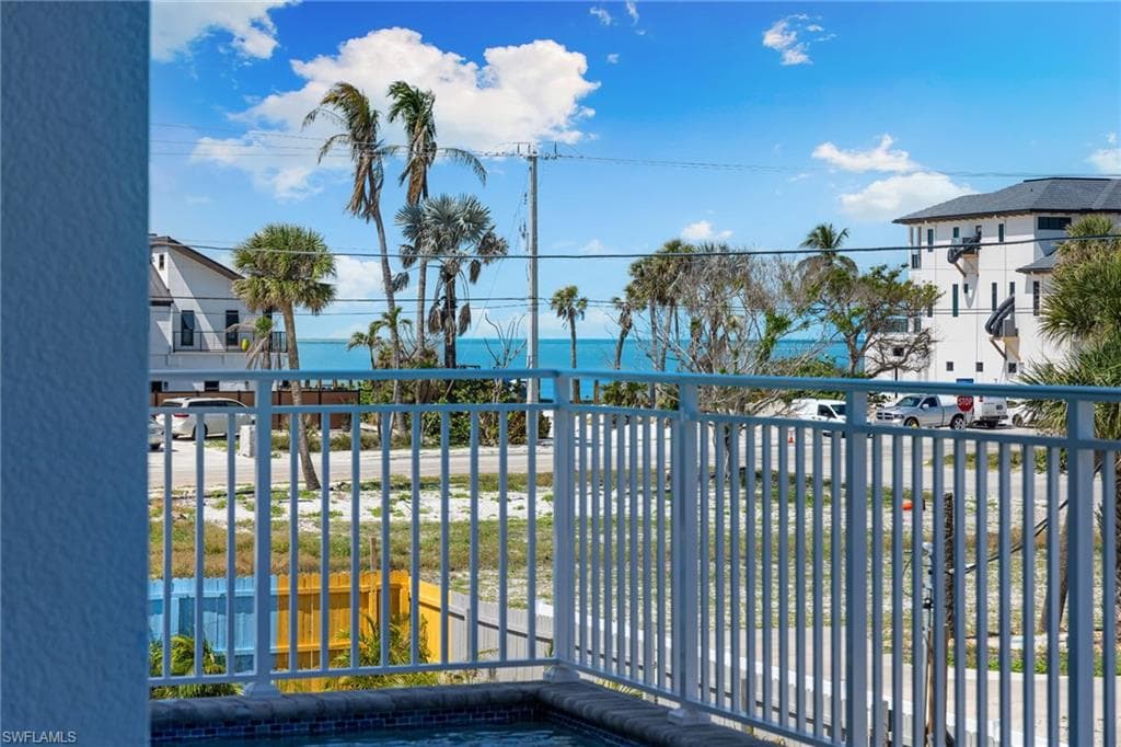 121 Hibiscus DR-46