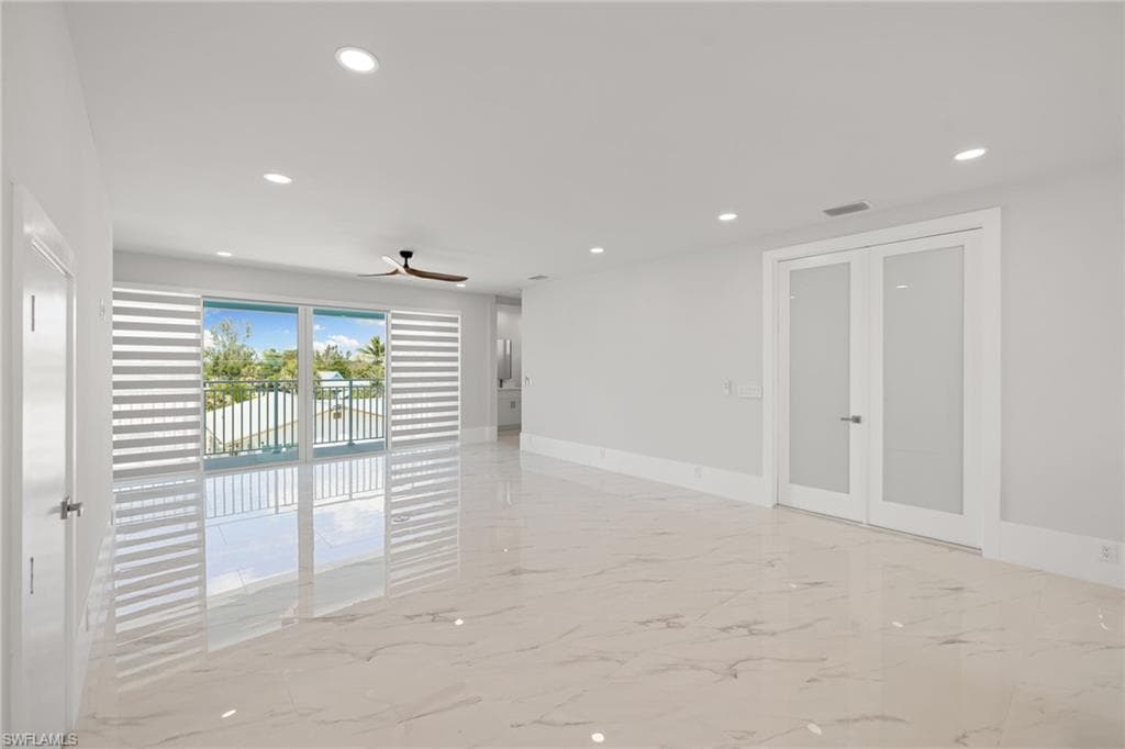 121 Hibiscus DR-21