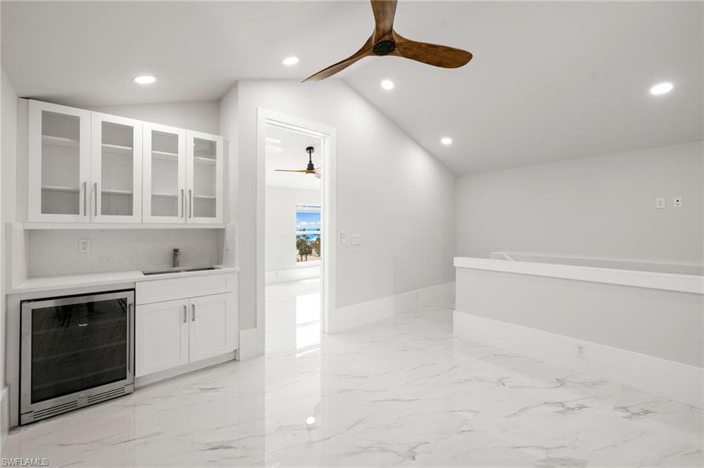 121 Hibiscus DR-35