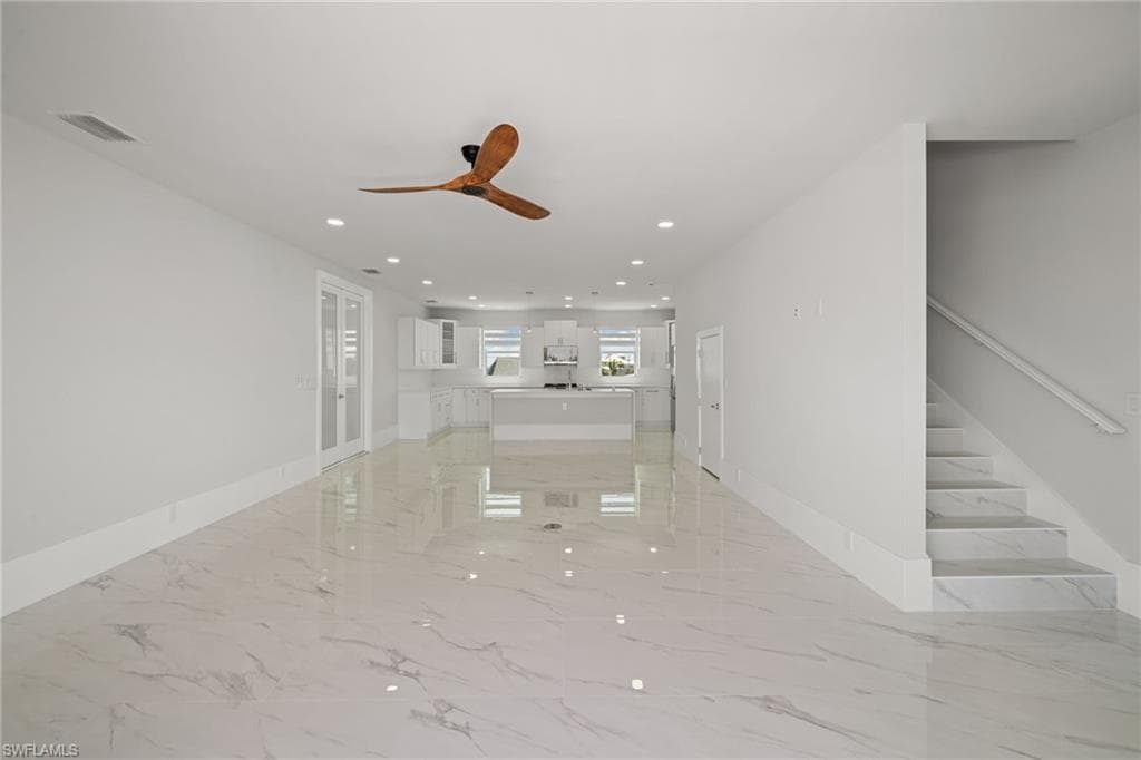 121 Hibiscus DR-23