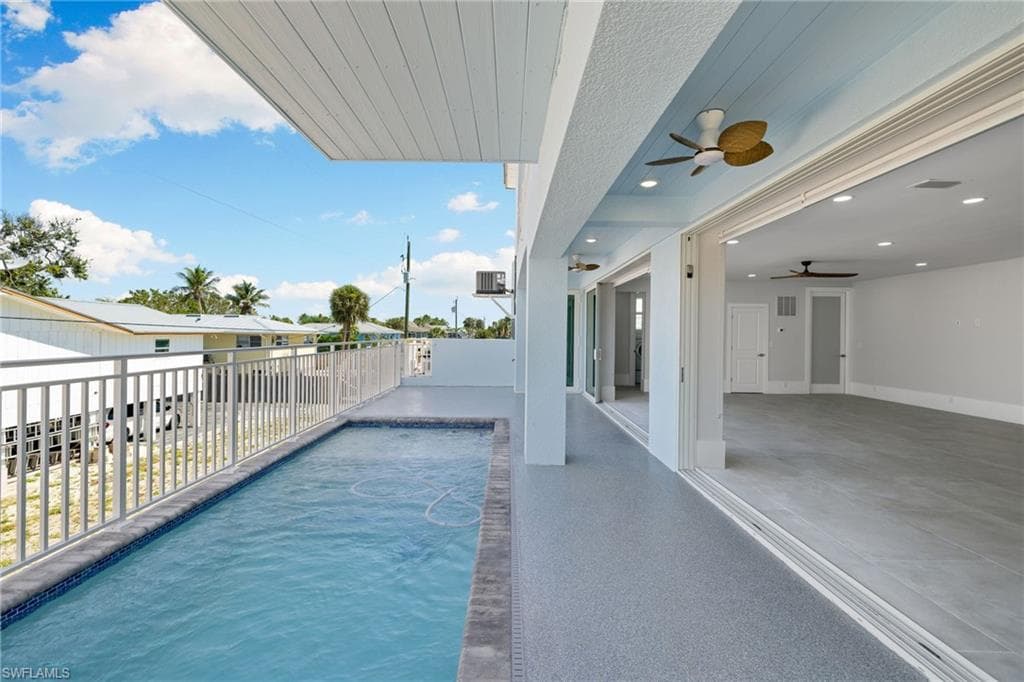 121 Hibiscus DR-44