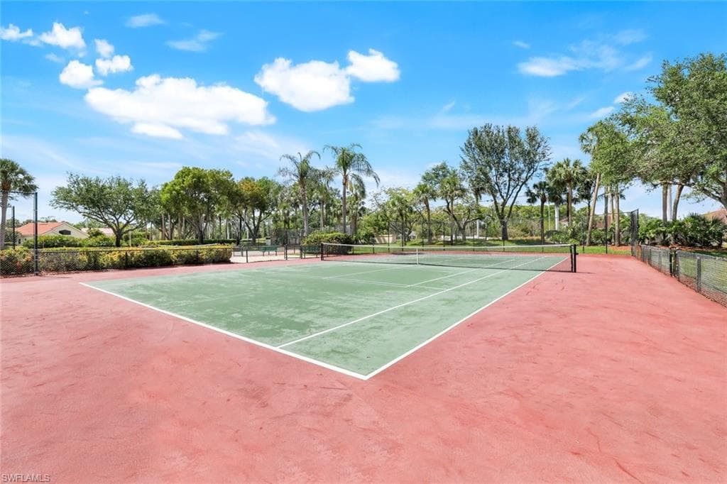 156 Sabal Lake DR, NAPLES FL 34104-19