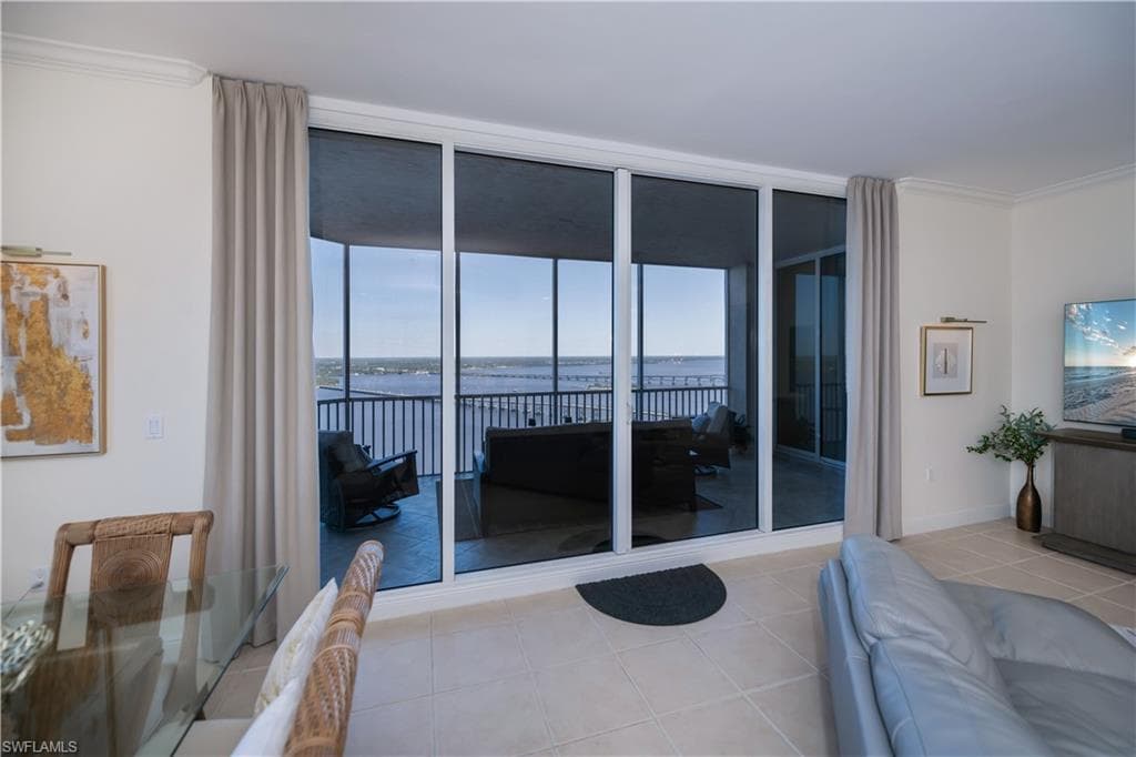 2104 W 1st ST # 3103, FORT MYERS FL 33901-13