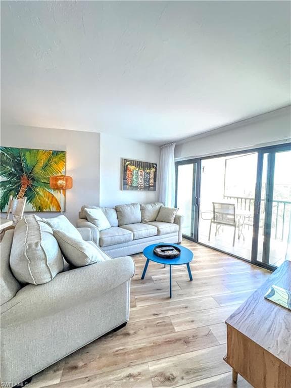 1031 Anglers CV # A404, MARCO ISLAND FL 34145-6