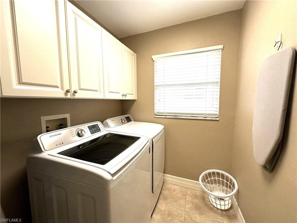 1357 Triandra LN, NAPLES FL 34119-25