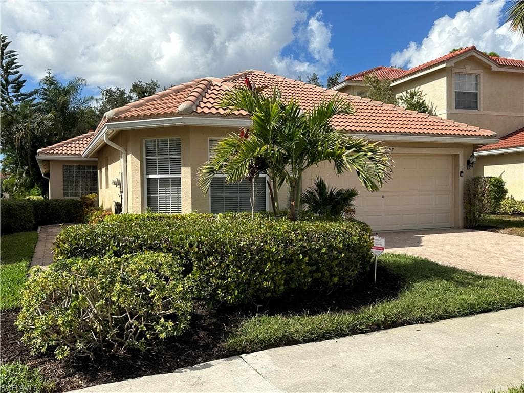 1357 Triandra LN, NAPLES FL 34119-2
