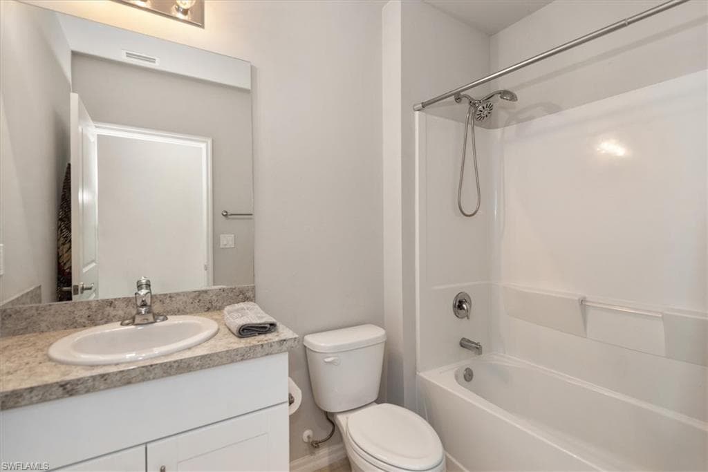 8813 Swell Brooks CT, NORTH FORT MYERS FL 33917-22