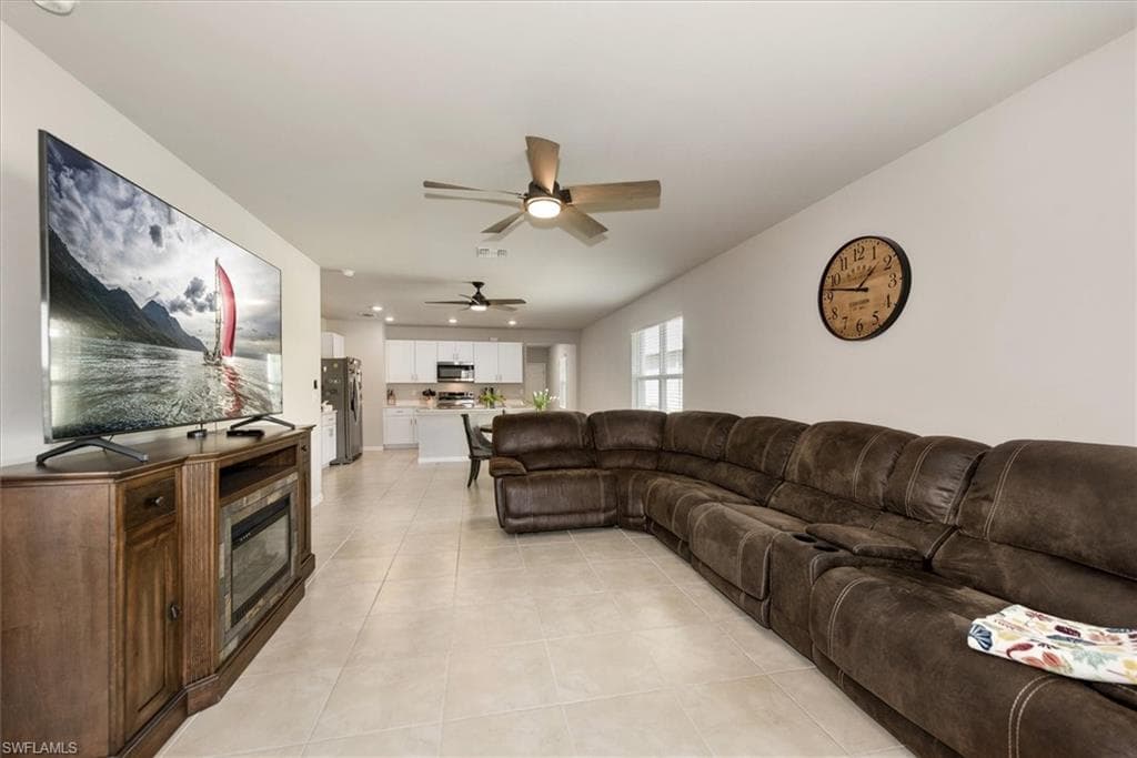 8813 Swell Brooks CT, NORTH FORT MYERS FL 33917-11