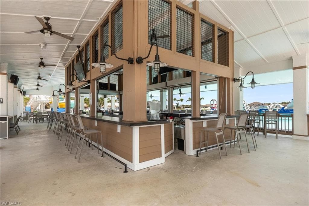 8813 Swell Brooks CT, NORTH FORT MYERS FL 33917-32