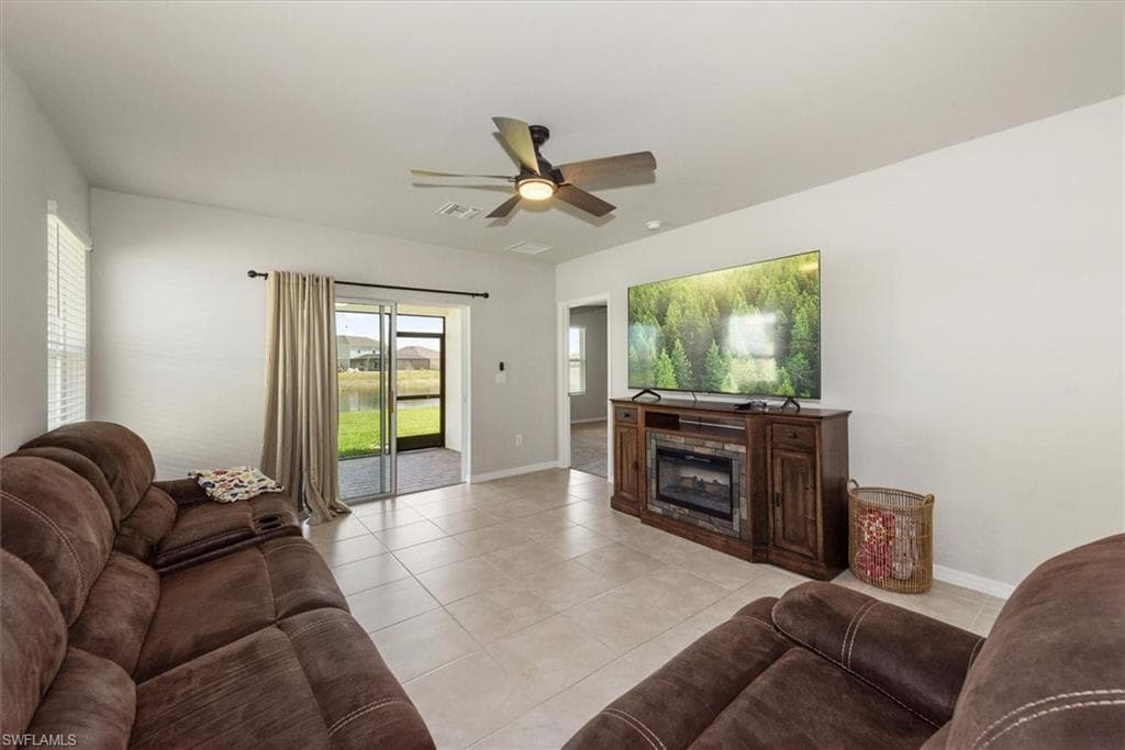 8813 Swell Brooks CT, NORTH FORT MYERS FL 33917-10