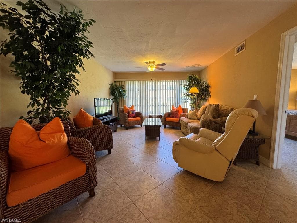 4031 Ice Castle WAY # 3303, NAPLES FL 34112-9