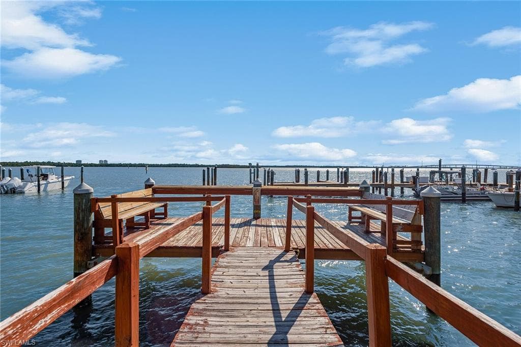 1085 Bald Eagle DR # E409, MARCO ISLAND FL 34145-25