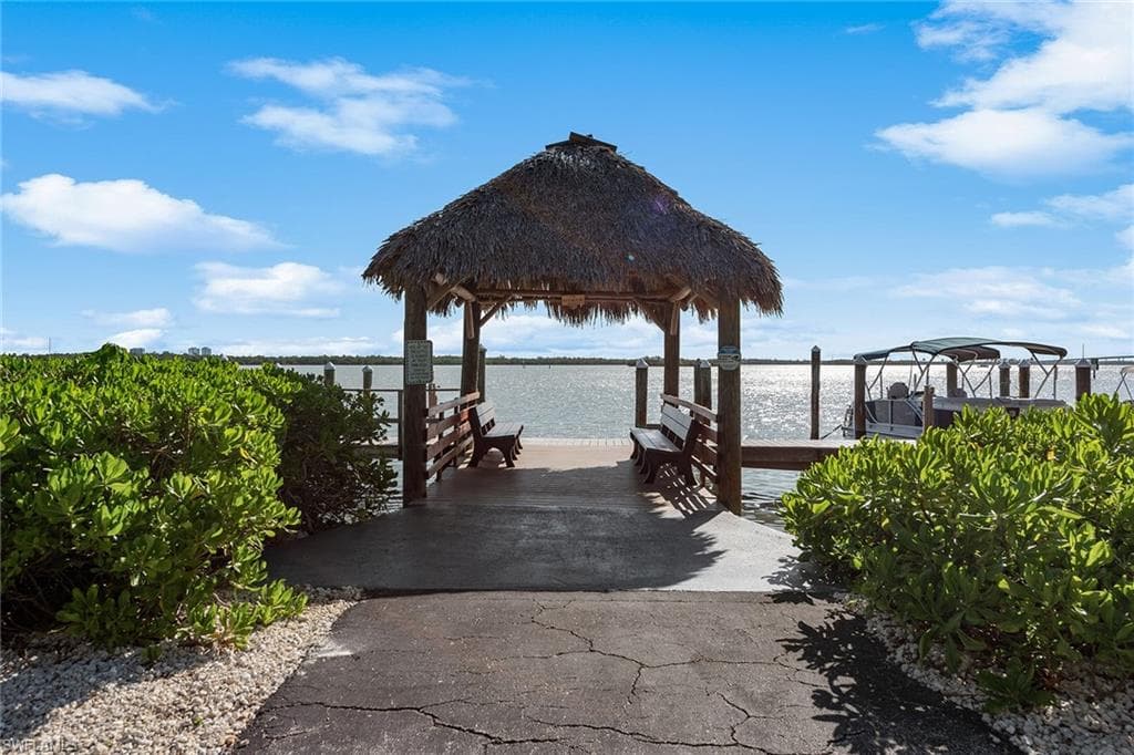 1085 Bald Eagle DR # E409, MARCO ISLAND FL 34145-23