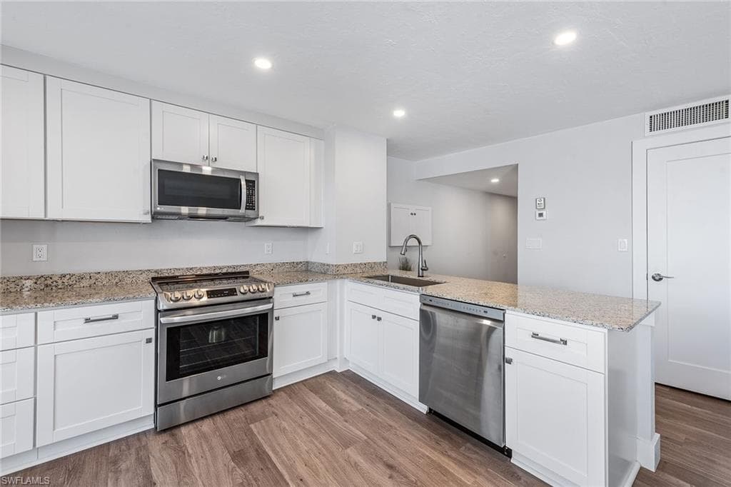 1085 Bald Eagle DR # E409, MARCO ISLAND FL 34145-7