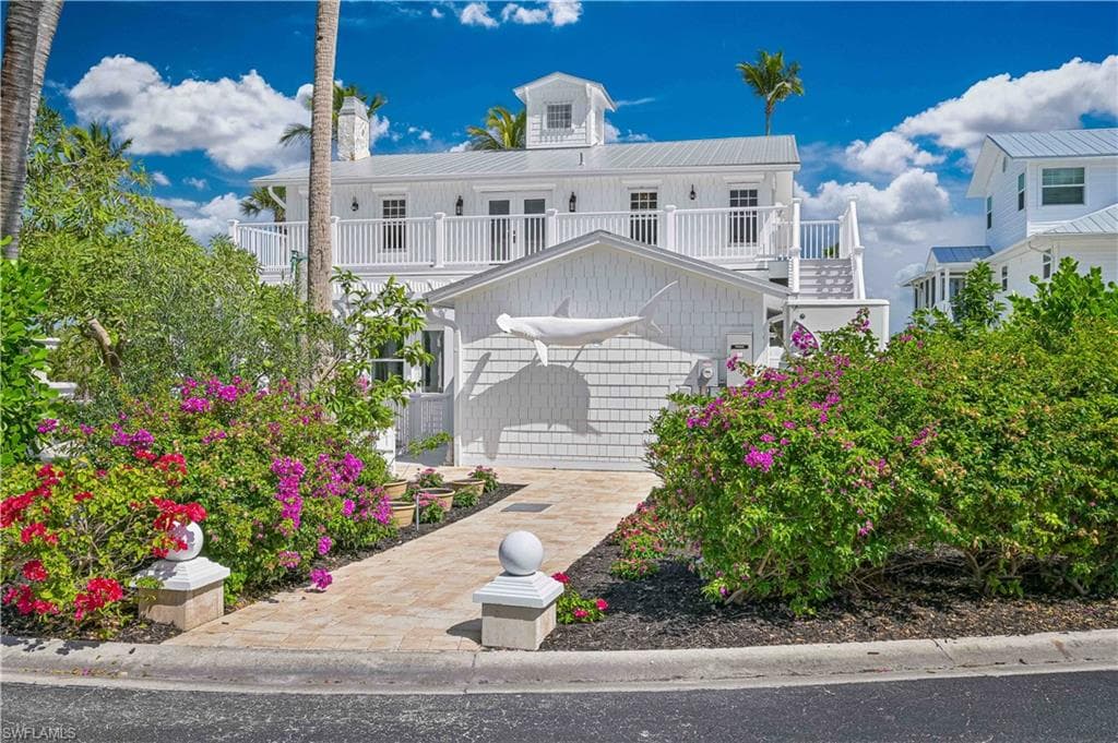 8241 Main ST, BOKEELIA FL 33922-5