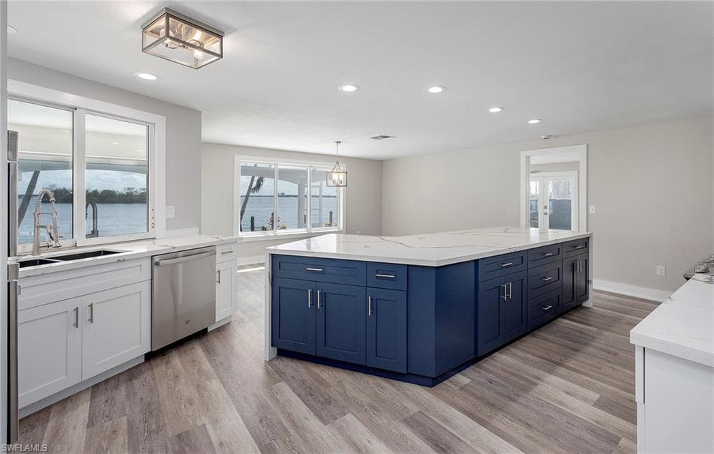 13 Bayview BLVD, FORT MYERS BEACH FL 33931-11