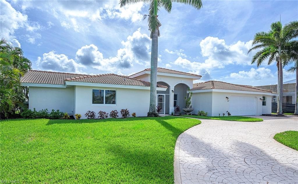 13 Bayview BLVD, FORT MYERS BEACH FL 33931-31