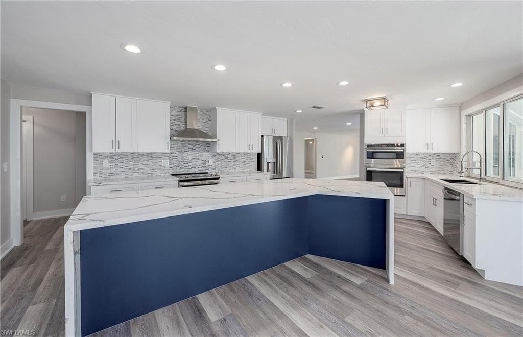 13 Bayview BLVD, FORT MYERS BEACH FL 33931-8