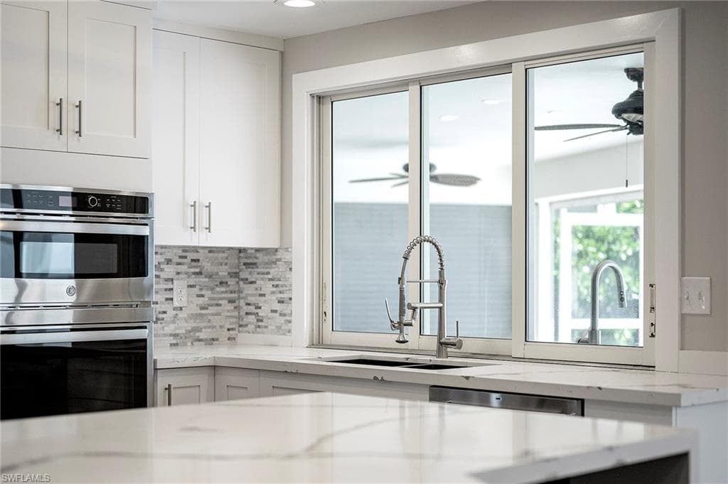 13 Bayview BLVD, FORT MYERS BEACH FL 33931-9