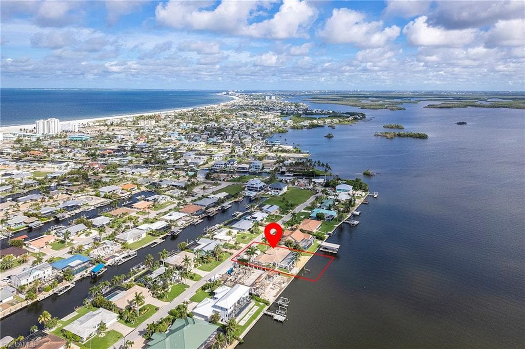 13 Bayview BLVD, FORT MYERS BEACH FL 33931-36