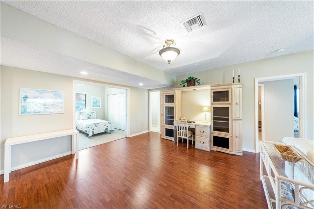 64 4th ST # B208, BONITA SPRINGS FL 34134-5