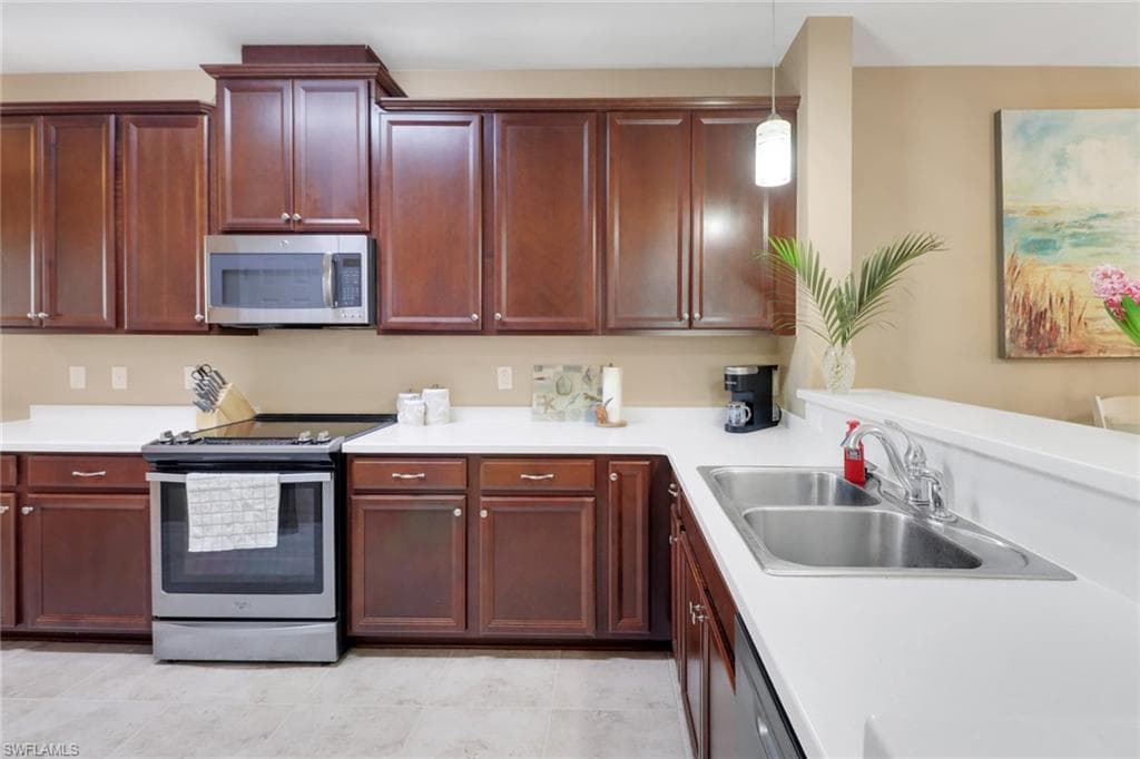 9941 Periwinkle Preserve LN # 106, FORT MYERS FL 33919-8