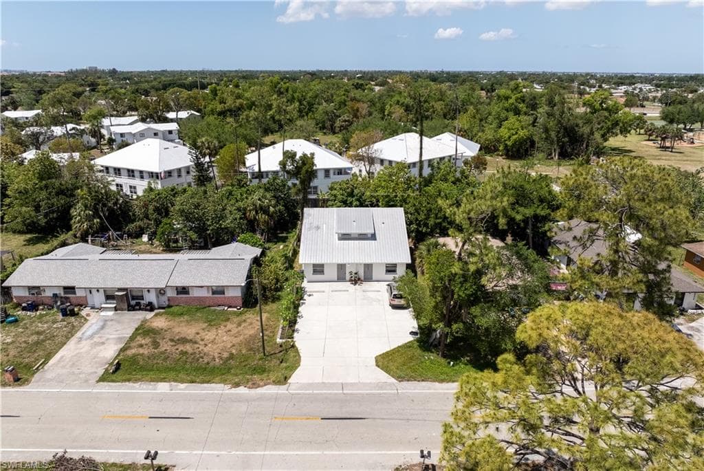 5632 10th AVE, FORT MYERS FL 33907-22