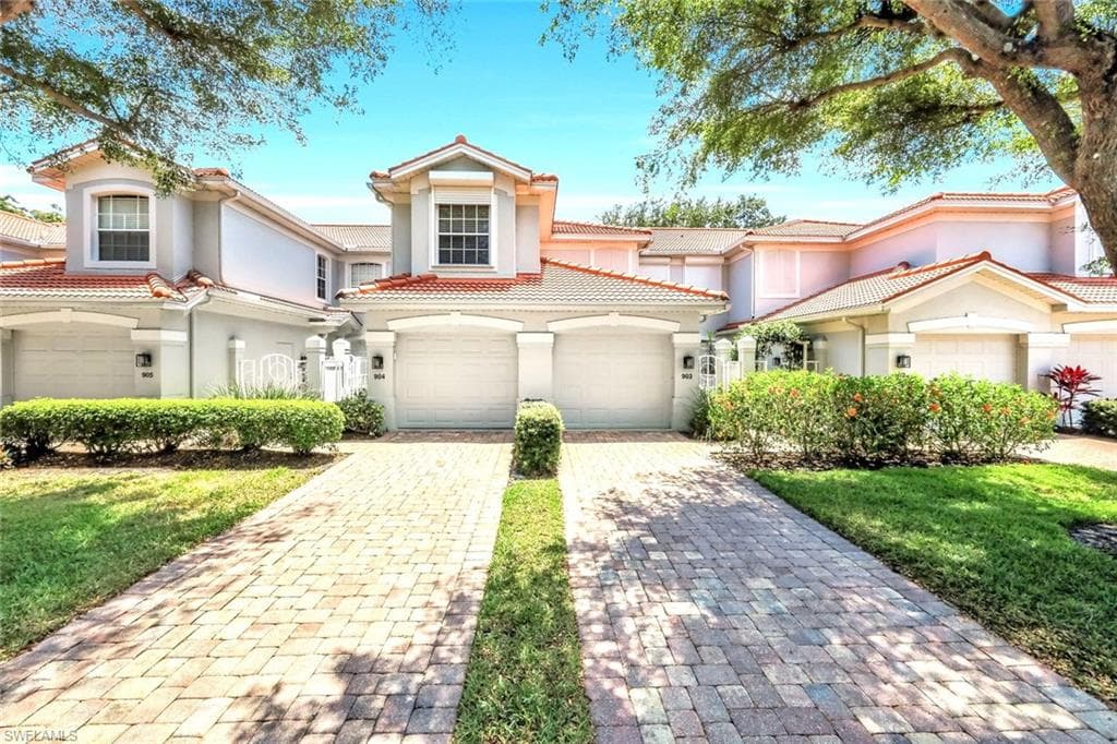 2190 Arielle DR # 903, NAPLES FL 34109-1