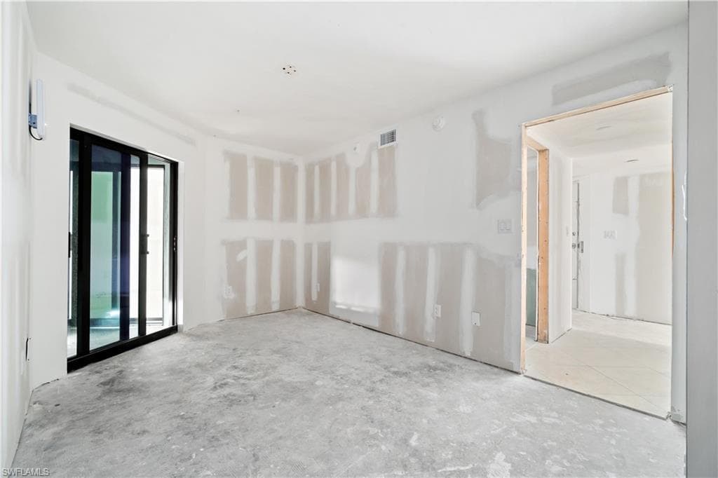 26130 Hickory BLVD # 1B, BONITA SPRINGS FL 34134-23