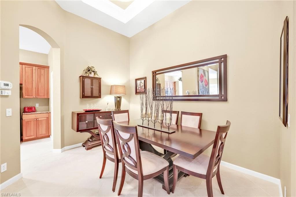 15864 Delaplata LN, NAPLES FL 34110-13