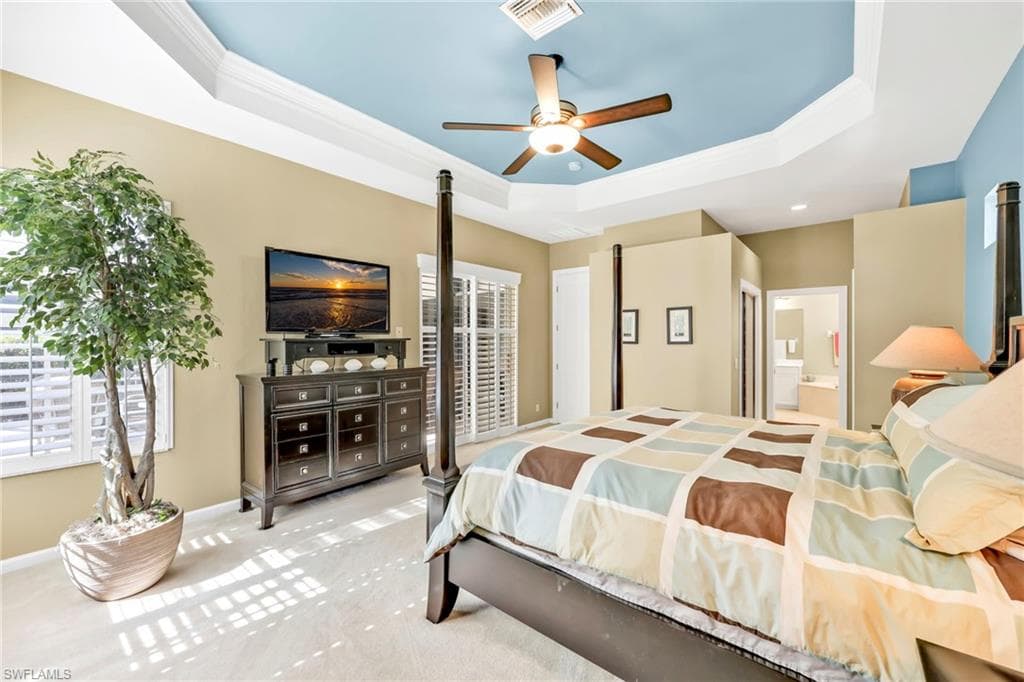 15864 Delaplata LN, NAPLES FL 34110-17