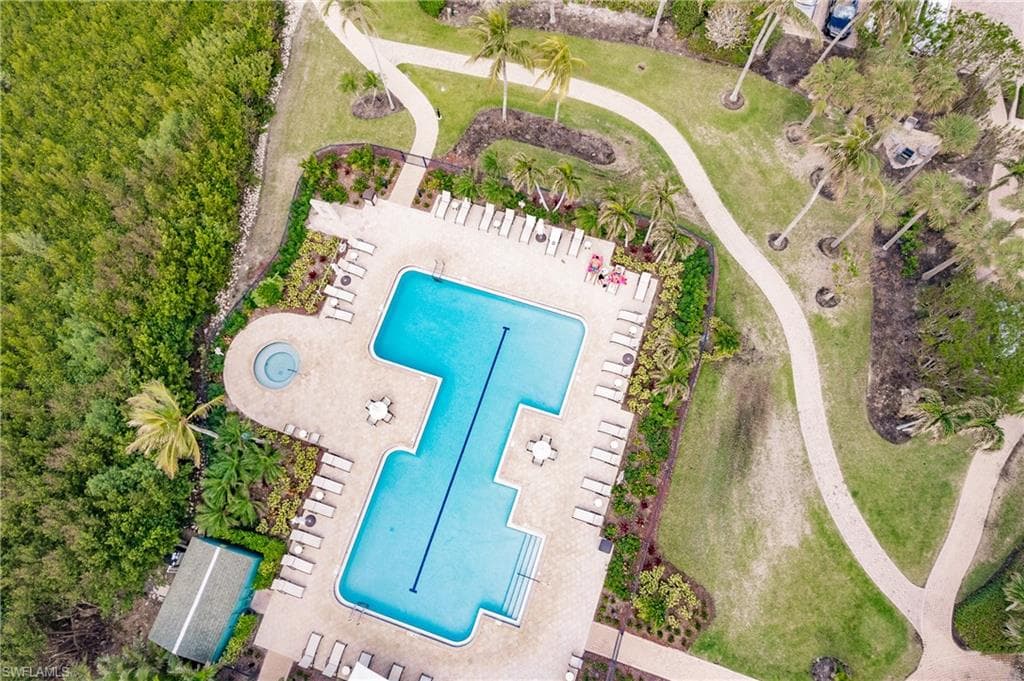 40 Seagate DR # 202A, NAPLES FL 34103-48