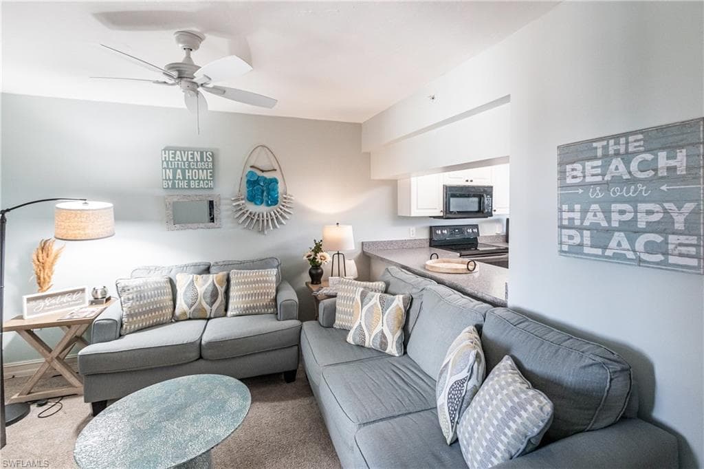 40 Seagate DR # 202A, NAPLES FL 34103-24