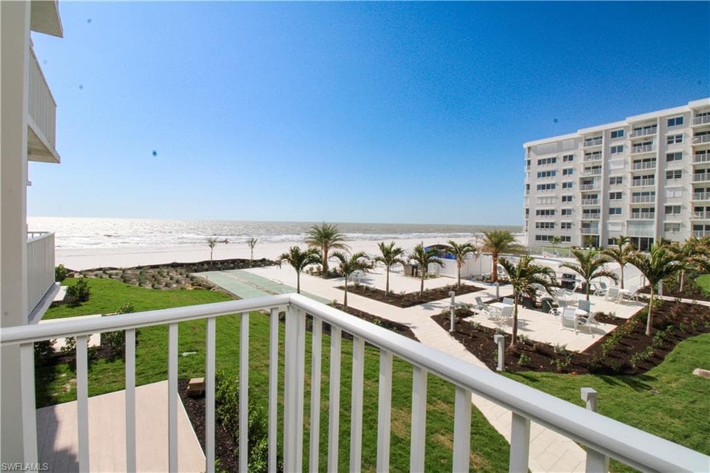 3443 Gulf Shore BLVD N # 213, NAPLES FL 34103-6