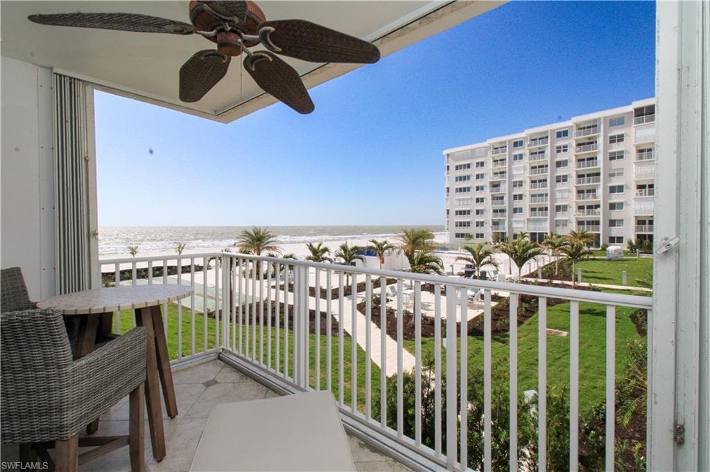 3443 Gulf Shore BLVD N # 213, NAPLES FL 34103-7