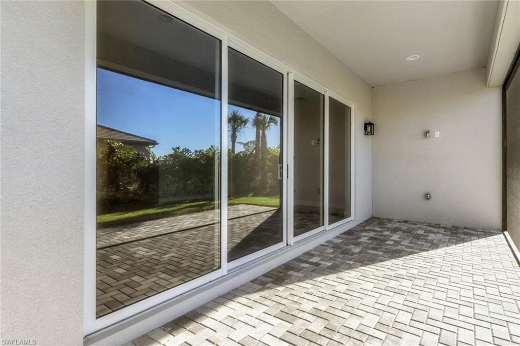 2631 Durham Circle, NAPLES FL 34112-26