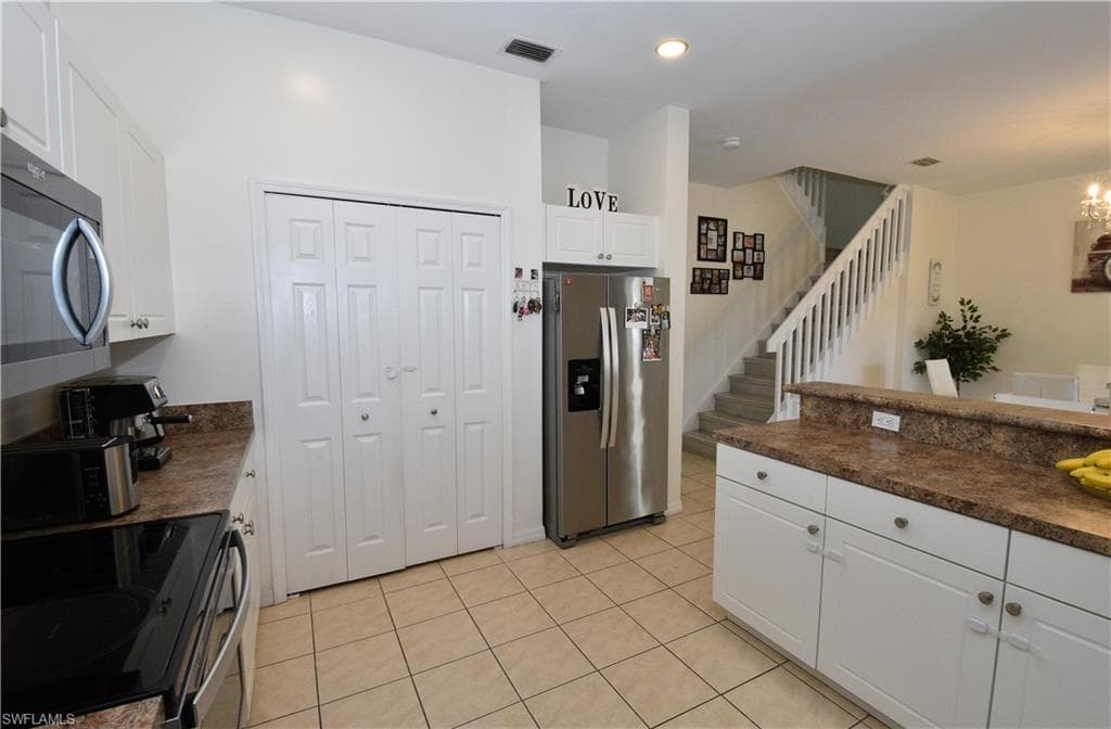 15151 Summit Place CIR # 231, NAPLES FL 34119-15