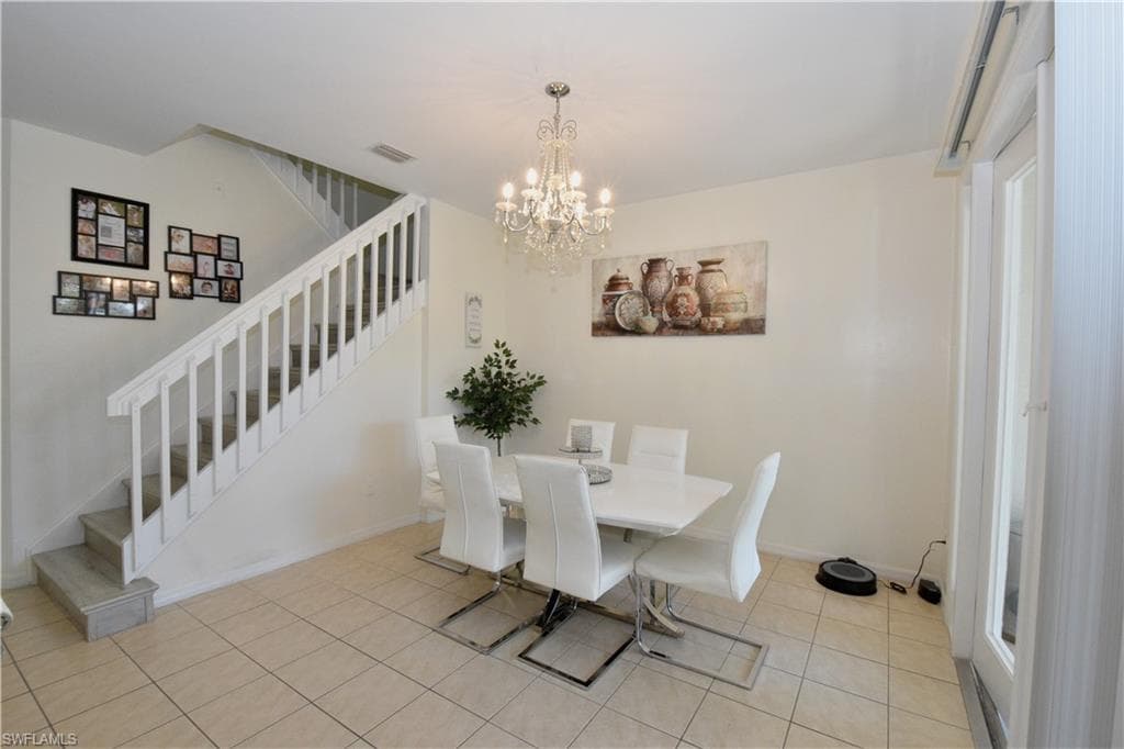 15151 Summit Place CIR # 231, NAPLES FL 34119-11