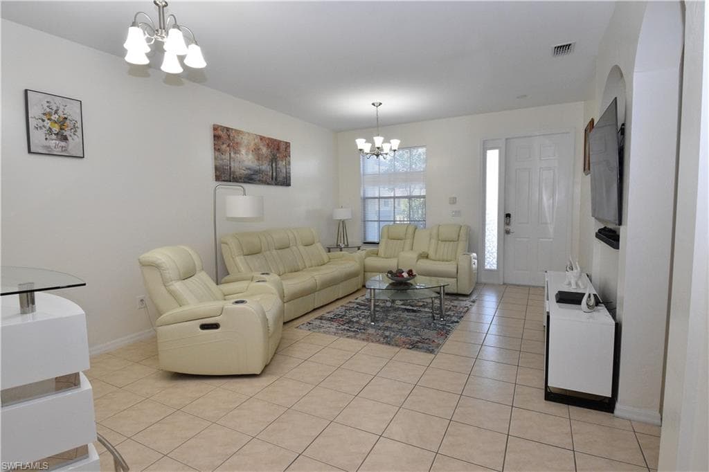 15151 Summit Place CIR # 231, NAPLES FL 34119-6