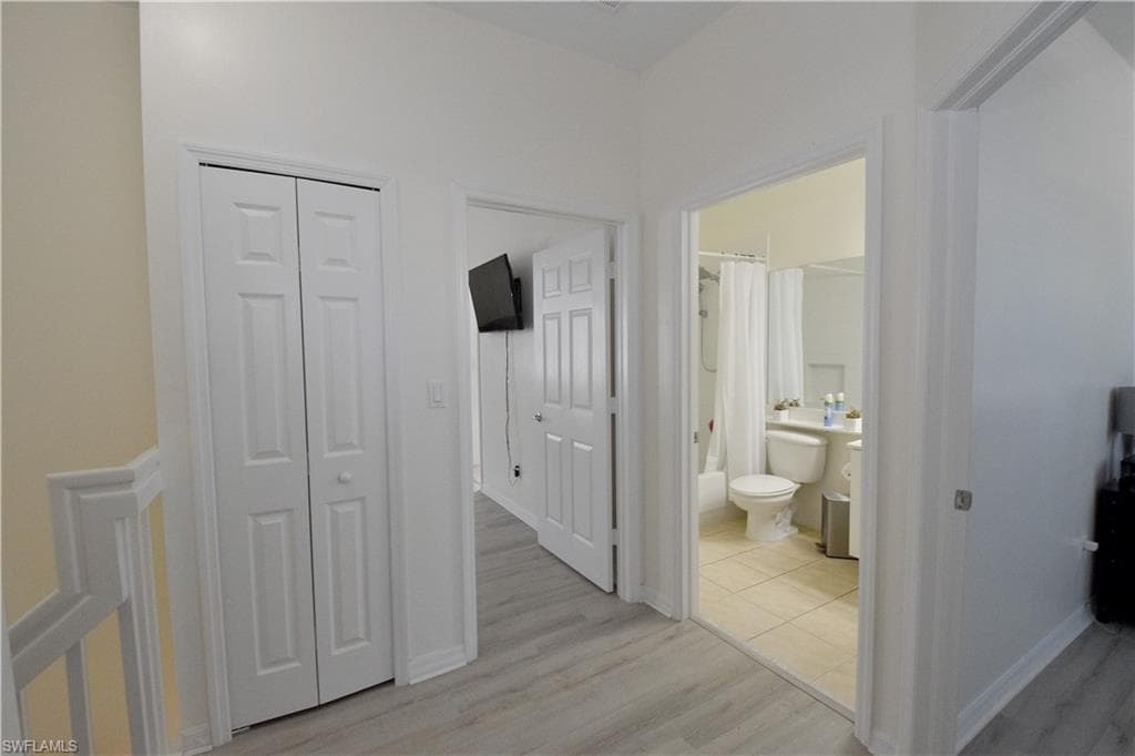 15151 Summit Place CIR # 231, NAPLES FL 34119-23