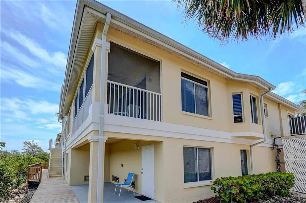 281 Lenell RD, FORT MYERS BEACH FL 33931-35