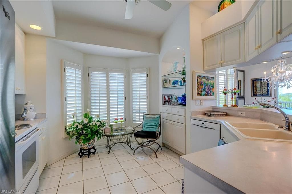 281 Lenell RD, FORT MYERS BEACH FL 33931-14