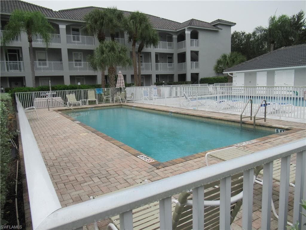 519 Roma CT # 2103, NAPLES FL 34110-23